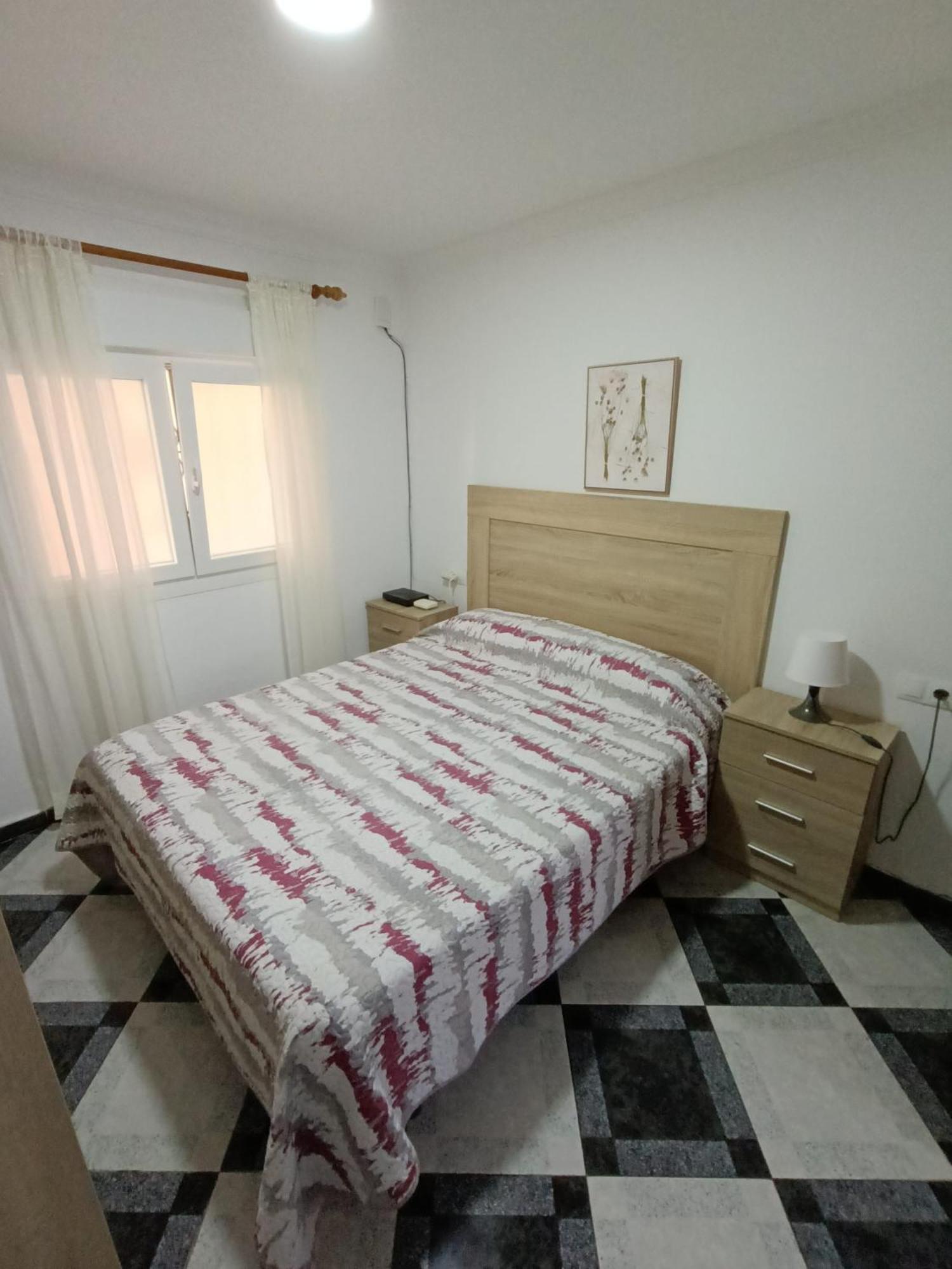Piso Calidad Precio Junto A La Playa De La Victoria Appartement Cádiz Buitenkant foto